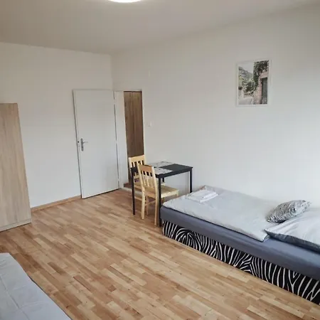 Pro 4 Osoby, L3 * Litvínov