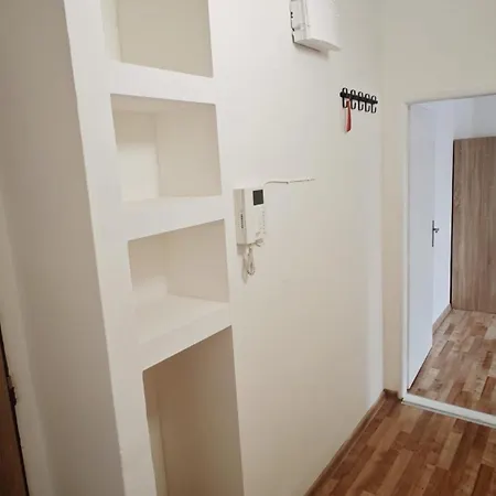 Pro 4 Osoby, L3 * Litvínov