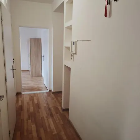 Pro 4 Osoby, L3 * Litvínov